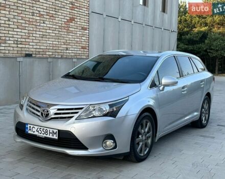Серый Тойота Авенсис, объемом двигателя 2.23 л и пробегом 247 тыс. км за 9700 $, фото 1 на Automoto.ua