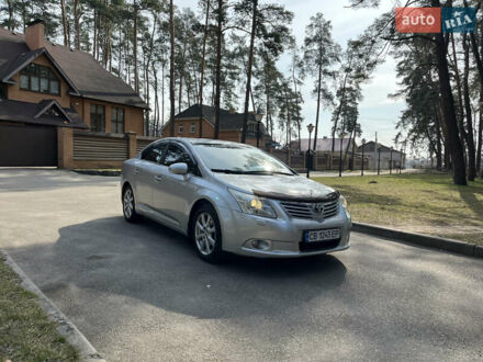Серый Тойота Авенсис, объемом двигателя 1.8 л и пробегом 275 тыс. км за 8800 $, фото 1 на Automoto.ua