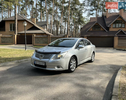 Серый Тойота Авенсис, объемом двигателя 1.8 л и пробегом 275 тыс. км за 9200 $, фото 1 на Automoto.ua