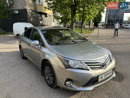 Тойота Авенсіс 2012 у Дніпро (Дніпропетровську) на Automoto.ua Сірий Тойота Авенсіс, об'ємом двигуна 1.8 л та пробігом 162 тис. км за 10700 $, фото 1 на Automoto.ua