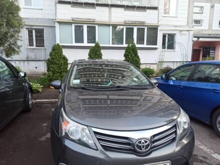 Тойота Авенсис 2013 в Фастове на Automoto.ua Серый Тойота Авенсис, объемом двигателя 1.8 л и пробегом 255 тыс. км за 7500 $, фото 1 на Automoto.ua
