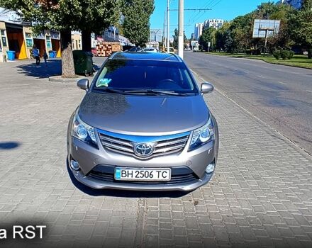 Серый Тойота Авенсис, объемом двигателя 2.2 л и пробегом 225 тыс. км за 12200 $, фото 1 на Automoto.ua