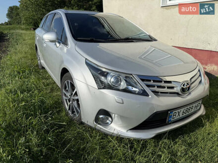 Серый Тойота Авенсис, объемом двигателя 2.2 л и пробегом 257 тыс. км за 11999 $, фото 1 на Automoto.ua