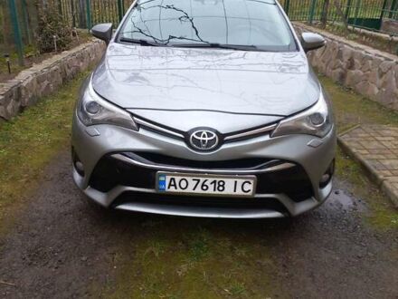 Сірий Тойота Авенсіс, об'ємом двигуна 2 л та пробігом 313 тис. км за 13200 $, фото 1 на Automoto.ua