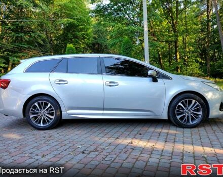 Серый Тойота Авенсис, объемом двигателя 1.6 л и пробегом 0 тыс. км за 13500 $, фото 1 на Automoto.ua