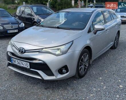 Серый Тойота Авенсис, объемом двигателя 2 л и пробегом 241 тыс. км за 13950 $, фото 1 на Automoto.ua