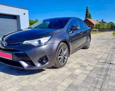Серый Тойота Авенсис, объемом двигателя 2 л и пробегом 255 тыс. км за 10500 $, фото 1 на Automoto.ua