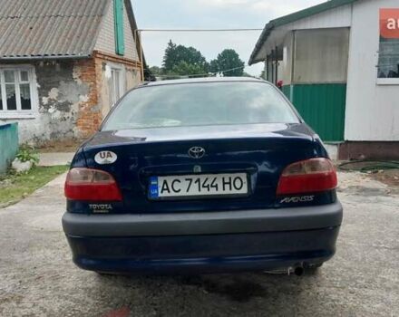 Синий Тойота Авенсис, объемом двигателя 1.79 л и пробегом 350 тыс. км за 3500 $, фото 2 на Automoto.ua