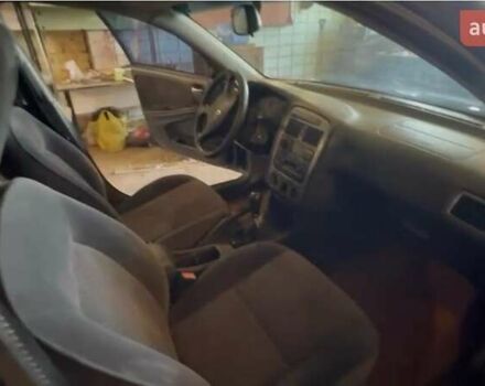 Синий Тойота Авенсис, объемом двигателя 1.8 л и пробегом 200 тыс. км за 2500 $, фото 6 на Automoto.ua