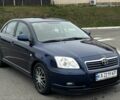 Синий Тойота Авенсис, объемом двигателя 1.8 л и пробегом 250 тыс. км за 4200 $, фото 4 на Automoto.ua