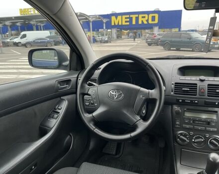 Синий Тойота Авенсис, объемом двигателя 1.8 л и пробегом 250 тыс. км за 4200 $, фото 21 на Automoto.ua