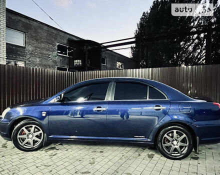 Синий Тойота Авенсис, объемом двигателя 2 л и пробегом 308 тыс. км за 7299 $, фото 1 на Automoto.ua