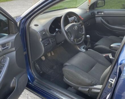Синій Тойота Авенсіс, об'ємом двигуна 2 л та пробігом 273 тис. км за 4600 $, фото 7 на Automoto.ua