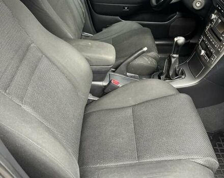 Синий Тойота Авенсис, объемом двигателя 1.8 л и пробегом 375 тыс. км за 6000 $, фото 19 на Automoto.ua