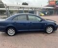 Синий Тойота Авенсис, объемом двигателя 1.8 л и пробегом 375 тыс. км за 6000 $, фото 1 на Automoto.ua