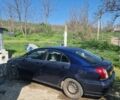 Синий Тойота Авенсис, объемом двигателя 2 л и пробегом 300 тыс. км за 800 $, фото 1 на Automoto.ua