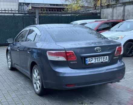Синий Тойота Авенсис, объемом двигателя 2 л и пробегом 177 тыс. км за 7700 $, фото 2 на Automoto.ua
