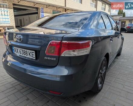Синий Тойота Авенсис, объемом двигателя 1.8 л и пробегом 267 тыс. км за 9300 $, фото 3 на Automoto.ua