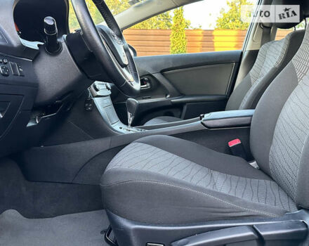 Синій Тойота Авенсіс, об'ємом двигуна 1.8 л та пробігом 109 тис. км за 11250 $, фото 58 на Automoto.ua
