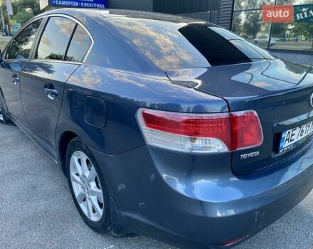 Синій Тойота Авенсіс, об'ємом двигуна 1.99 л та пробігом 135 тис. км за 9299 $, фото 5 на Automoto.ua