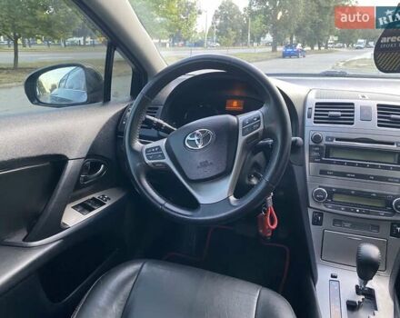 Синій Тойота Авенсіс, об'ємом двигуна 1.99 л та пробігом 135 тис. км за 9299 $, фото 10 на Automoto.ua