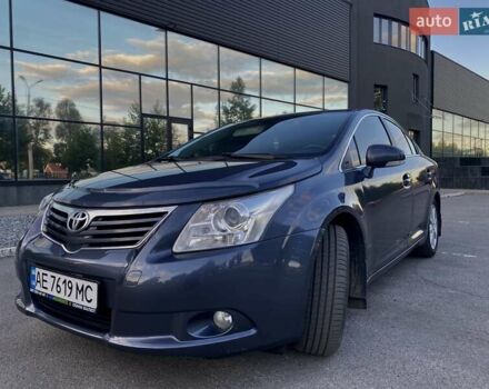 Синій Тойота Авенсіс, об'ємом двигуна 1.99 л та пробігом 135 тис. км за 9299 $, фото 3 на Automoto.ua