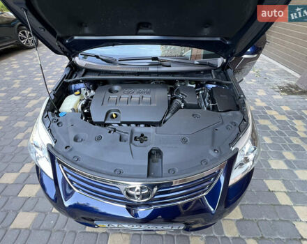 Синий Тойота Авенсис, объемом двигателя 1.99 л и пробегом 62 тыс. км за 12500 $, фото 43 на Automoto.ua
