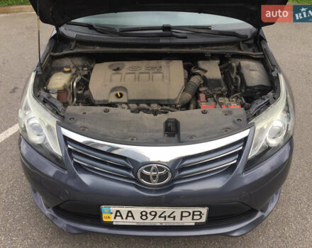 Синий Тойота Авенсис, объемом двигателя 1.8 л и пробегом 125 тыс. км за 11500 $, фото 16 на Automoto.ua