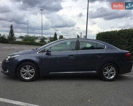 Синий Тойота Авенсис, объемом двигателя 1.8 л и пробегом 125 тыс. км за 11500 $, фото 4 на Automoto.ua