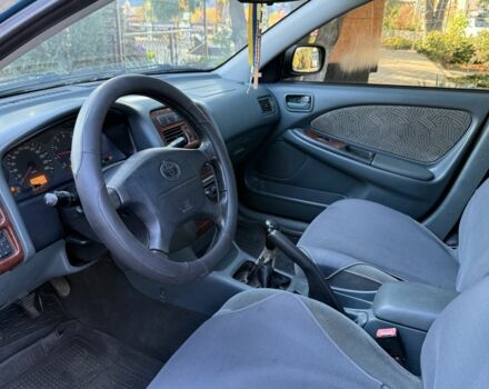 Синий Тойота Авенсис, объемом двигателя 1.8 л и пробегом 250 тыс. км за 2300 $, фото 14 на Automoto.ua