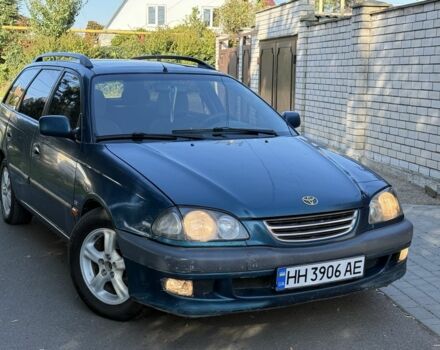 Синий Тойота Авенсис, объемом двигателя 1.8 л и пробегом 250 тыс. км за 2300 $, фото 4 на Automoto.ua