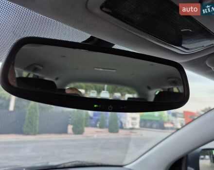 Синій Тойота Авенсіс, об'ємом двигуна 1.8 л та пробігом 260 тис. км за 6999 $, фото 44 на Automoto.ua