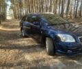 Синій Тойота Авенсіс, об'ємом двигуна 2 л та пробігом 400 тис. км за 3800 $, фото 1 на Automoto.ua