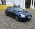 Синий Тойота Авенсис, объемом двигателя 2 л и пробегом 380 тыс. км за 3486 $, фото 5 на Automoto.ua