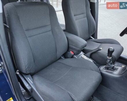 Синій Тойота Авенсіс, об'ємом двигуна 1.8 л та пробігом 260 тис. км за 6999 $, фото 55 на Automoto.ua