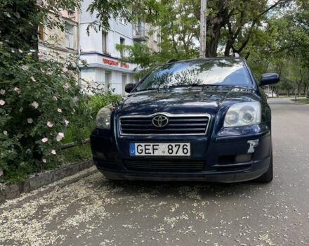 Синий Тойота Авенсис, объемом двигателя 2 л и пробегом 380 тыс. км за 3486 $, фото 3 на Automoto.ua