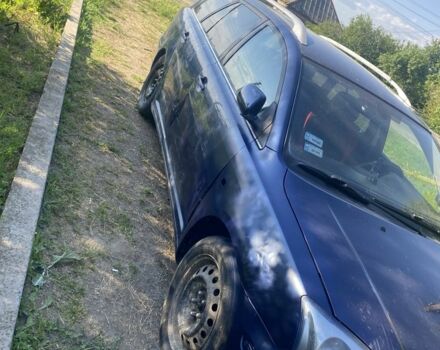 Синий Тойота Авенсис, объемом двигателя 2.2 л и пробегом 37 тыс. км за 2800 $, фото 2 на Automoto.ua