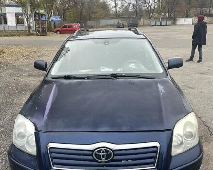 Синий Тойота Авенсис, объемом двигателя 2 л и пробегом 320 тыс. км за 1799 $, фото 3 на Automoto.ua