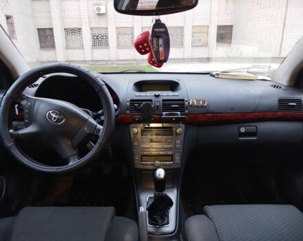 Синій Тойота Авенсіс, об'ємом двигуна 2 л та пробігом 309 тис. км за 1999 $, фото 6 на Automoto.ua