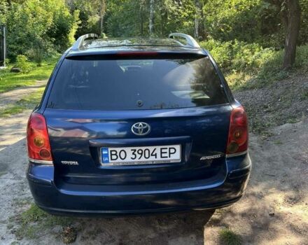 Синий Тойота Авенсис, объемом двигателя 2 л и пробегом 400 тыс. км за 3813 $, фото 2 на Automoto.ua