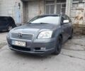 Синій Тойота Авенсіс, об'ємом двигуна 2 л та пробігом 309 тис. км за 1999 $, фото 1 на Automoto.ua