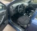 Синий Тойота Авенсис, объемом двигателя 2 л и пробегом 300 тыс. км за 1883 $, фото 3 на Automoto.ua