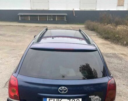 Синий Тойота Авенсис, объемом двигателя 2 л и пробегом 300 тыс. км за 1883 $, фото 7 на Automoto.ua