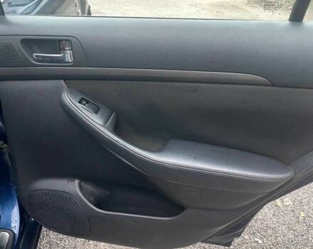 Синий Тойота Авенсис, объемом двигателя 2 л и пробегом 300 тыс. км за 1883 $, фото 8 на Automoto.ua