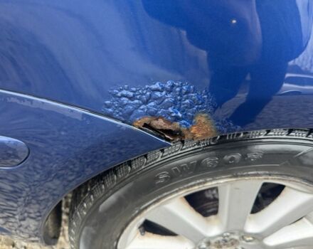 Синий Тойота Авенсис, объемом двигателя 2 л и пробегом 348 тыс. км за 3800 $, фото 9 на Automoto.ua