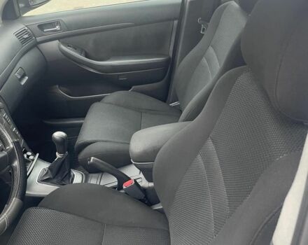 Синій Тойота Авенсіс, об'ємом двигуна 2 л та пробігом 320 тис. км за 2600 $, фото 23 на Automoto.ua