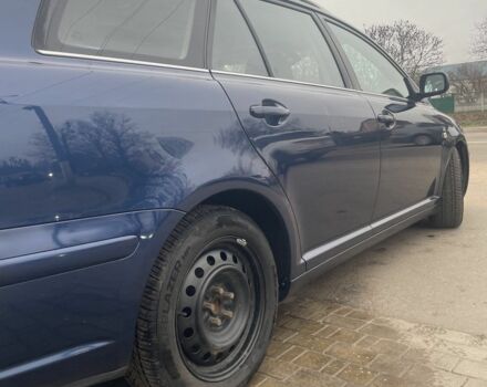 Синій Тойота Авенсіс, об'ємом двигуна 2 л та пробігом 320 тис. км за 2600 $, фото 6 на Automoto.ua