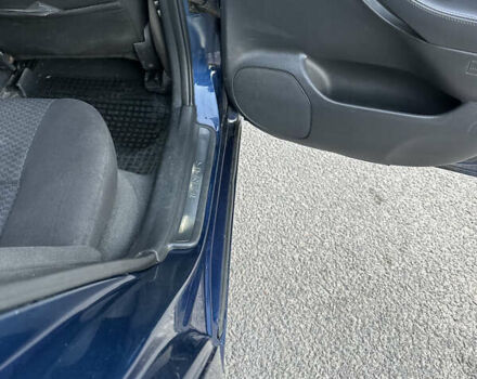 Синій Тойота Авенсіс, об'ємом двигуна 2.2 л та пробігом 257 тис. км за 5800 $, фото 14 на Automoto.ua