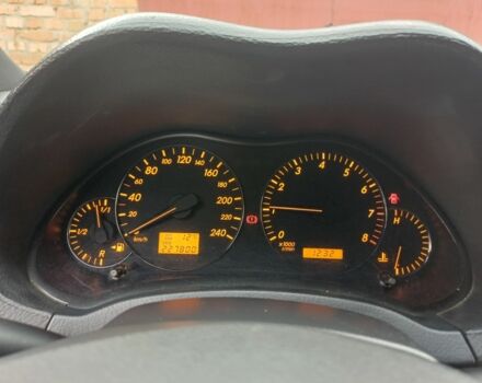 Синій Тойота Авенсіс, об'ємом двигуна 2 л та пробігом 227 тис. км за 7400 $, фото 2 на Automoto.ua