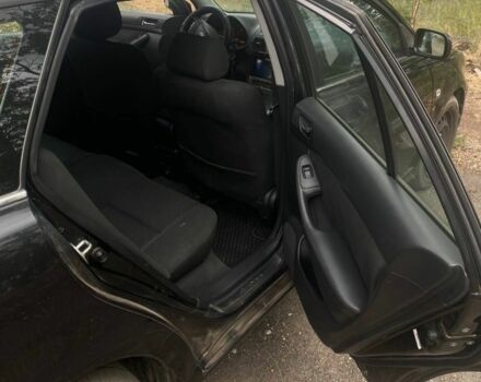 Синий Тойота Авенсис, объемом двигателя 2 л и пробегом 300 тыс. км за 2199 $, фото 3 на Automoto.ua